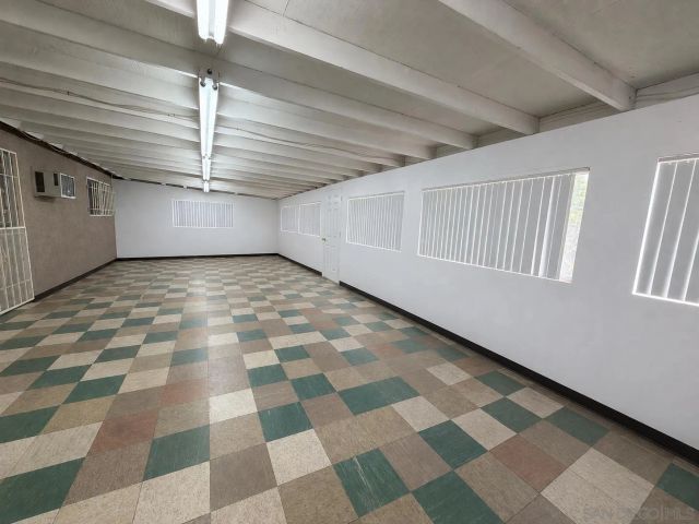 7917 Brookhaven Rd, San Diego, CA 92114