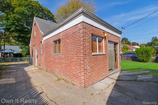 11662 Chatham Street, Detroit, MI 48239