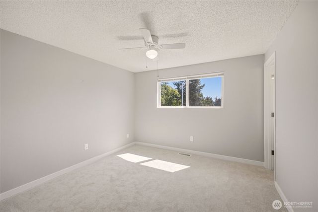 22426 3rd Place W, Bothell, WA 98021