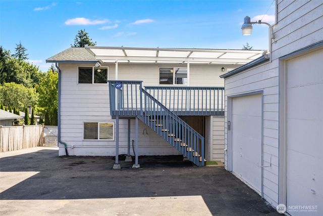 22426 3rd Place W, Bothell, WA 98021
