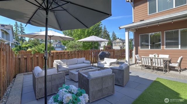 27442 209th Court SE, Maple Valley, WA 98038
