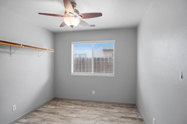 3117 Gibson Way, Modesto, CA 95354