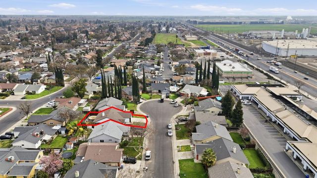 3117 Gibson Way, Modesto, CA 95354