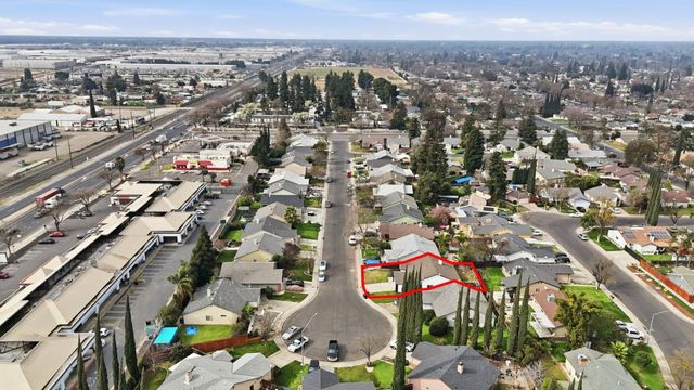 3117 Gibson Way, Modesto, CA 95354