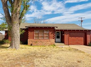 506 NW 4th Street, Tulia, TX 79088