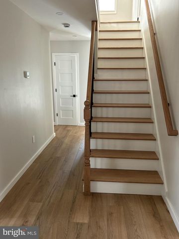 428 PARK TER, Harrisburg, PA 17111