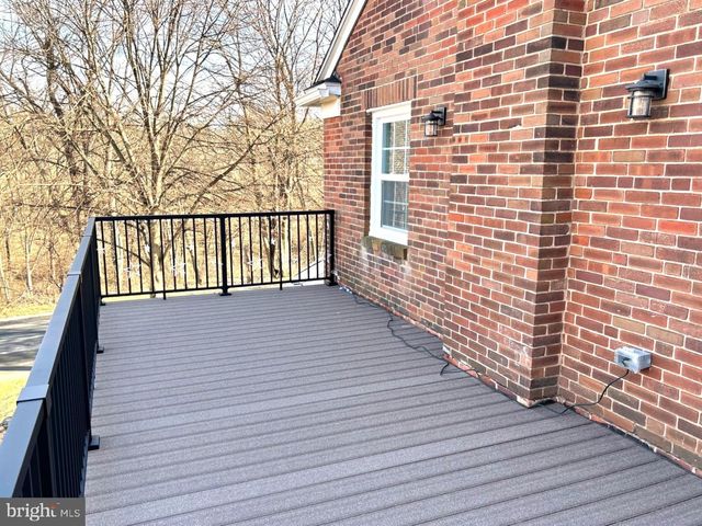 428 PARK TER, Harrisburg, PA 17111