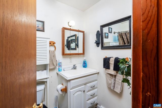 609 B ST, Staunton, VA 24401