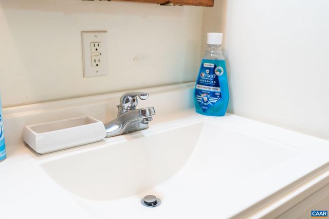 609 B ST, Staunton, VA 24401