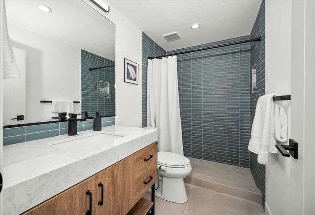8312 N Northview Rd, Spokane, WA 99208