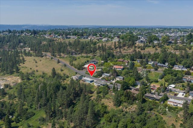 8312 N Northview Rd, Spokane, WA 99208