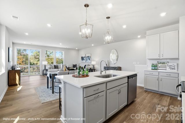 2574 Selbourne Drive, Gastonia, NC 28052