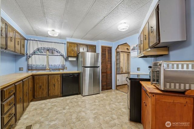 11506 204th Avenue E, Bonney Lake, WA 98391