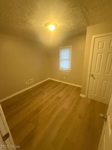 14713 Pepper Avenue, Cleveland, OH 44110