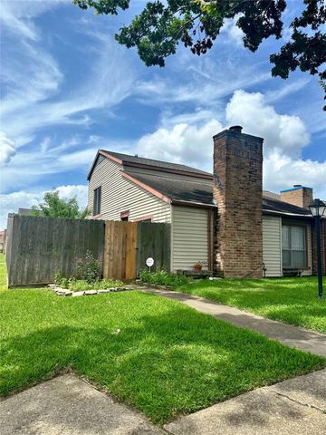 8708 Haverstock Drive, Houston, TX 77031