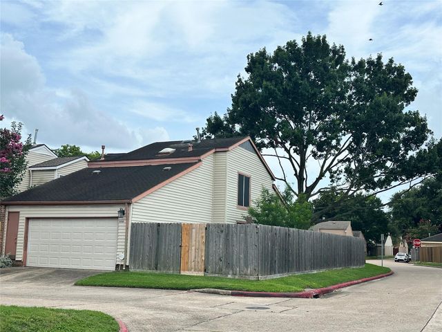 8708 Haverstock Drive, Houston, TX 77031