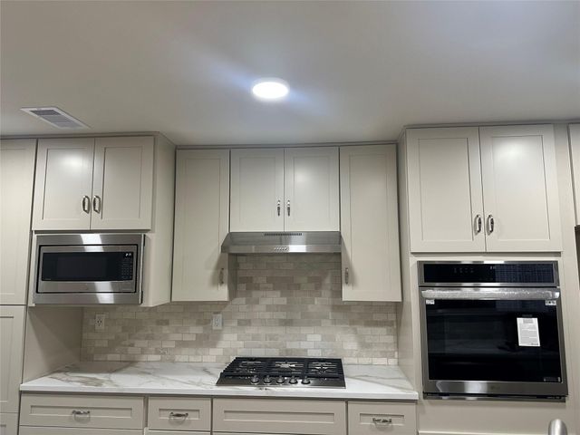 8708 Haverstock Drive, Houston, TX 77031