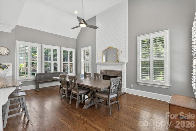 8707 Calumet Farms Dr, Waxhaw, NC 28173