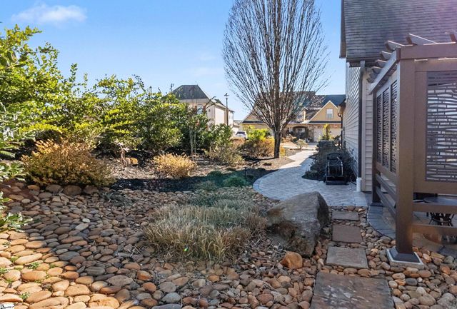 2 Mossycup Road, Taylors, SC 29687