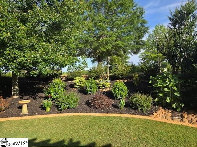 2 Mossycup Road, Taylors, SC 29687