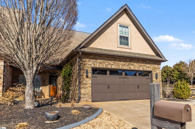 2 Mossycup Road, Taylors, SC 29687