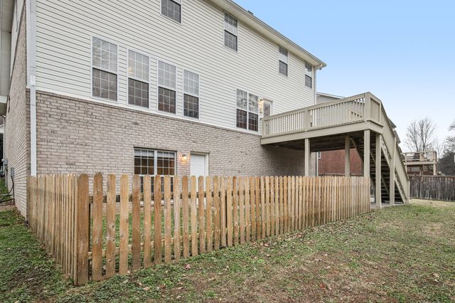 1532 Bunbury Dr, Thompsons Station, TN 37179