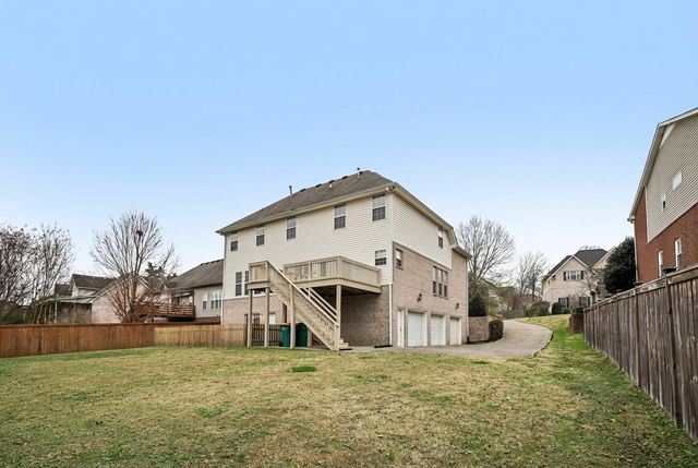 1532 Bunbury Dr, Thompsons Station, TN 37179