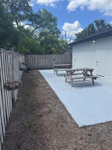 8205 N 12TH STREET, Tampa, FL 33604