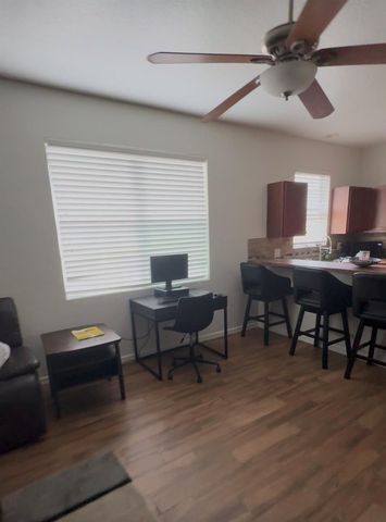 8205 N 12TH STREET, Tampa, FL 33604