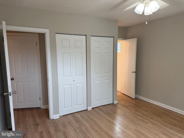 16 LONGVIEW DR, Newark, DE 19711