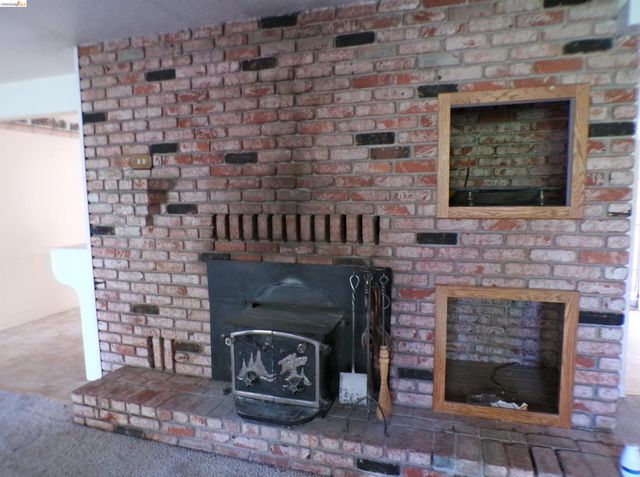 20663 Haiapo Rd, Mi Wuk Village, CA 95346