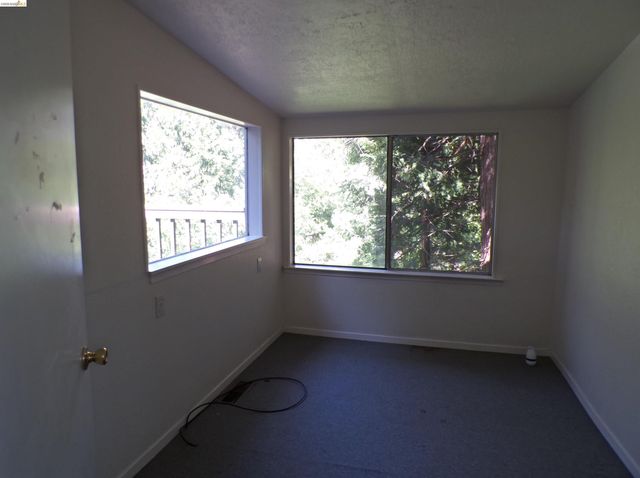 20663 Haiapo Rd, Mi Wuk Village, CA 95346