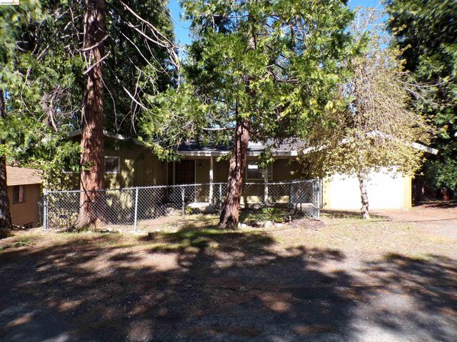 20663 Haiapo Rd, Mi Wuk Village, CA 95346