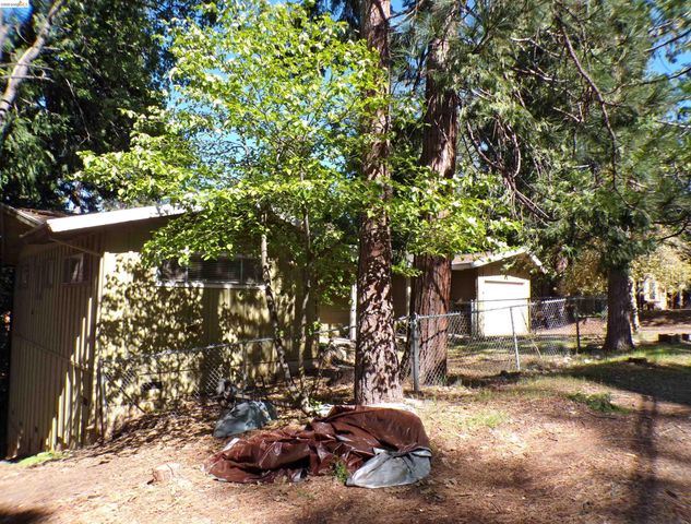 20663 Haiapo Rd, Mi Wuk Village, CA 95346