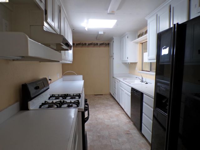 20663 Haiapo Rd, Mi Wuk Village, CA 95346