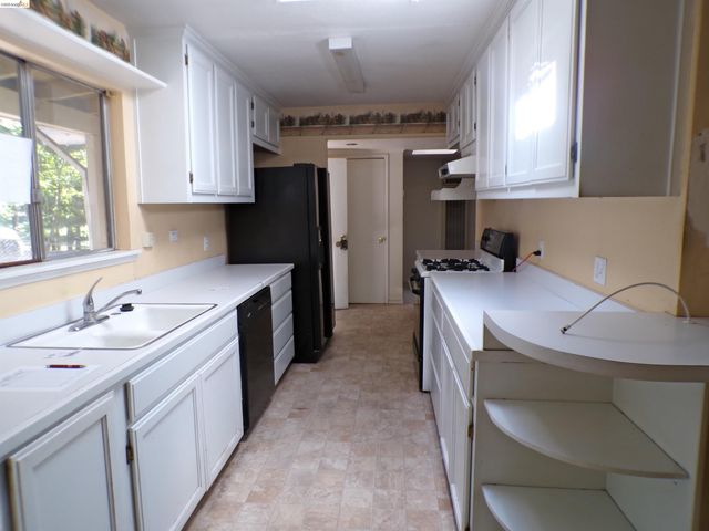 20663 Haiapo Rd, Mi Wuk Village, CA 95346