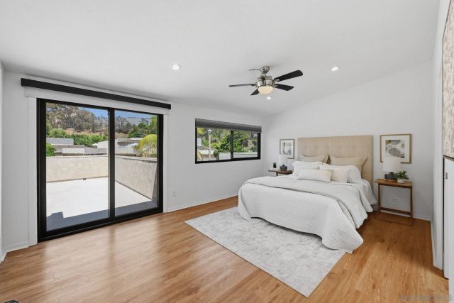 8963 Caminito Fresco, La Jolla, CA 92037