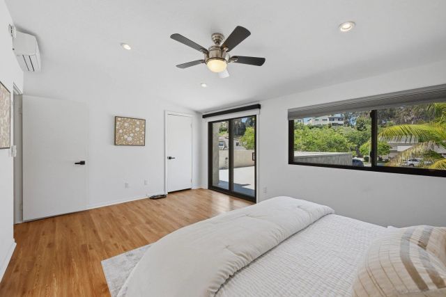 8963 Caminito Fresco, La Jolla, CA 92037