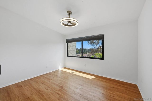 8963 Caminito Fresco, La Jolla, CA 92037