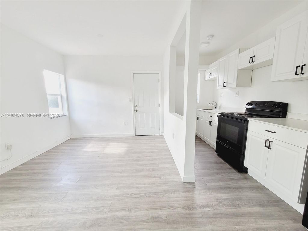 1922 NW 1st Street 3, Miami, FL 33125