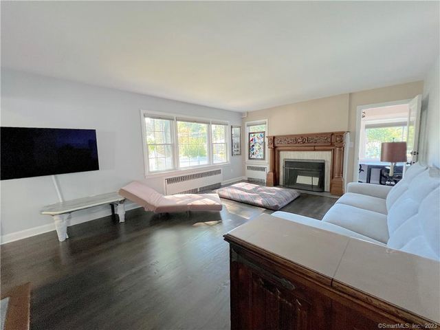 189 Turner Road, Stamford, CT 06905