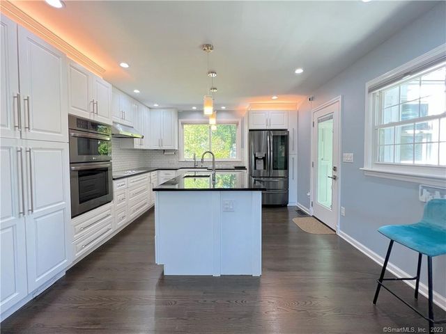 189 Turner Road, Stamford, CT 06905