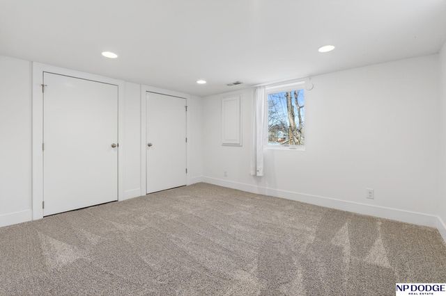 6340 Wirt Street, Omaha, NE 68104