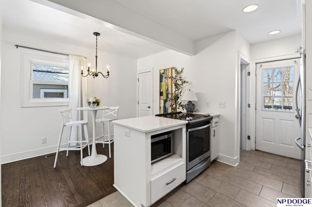 6340 Wirt Street, Omaha, NE 68104