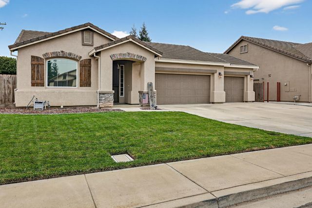 4708 Navaho Ct, Denair, CA 95316