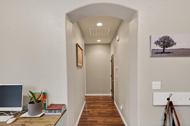 4708 Navaho Ct, Denair, CA 95316