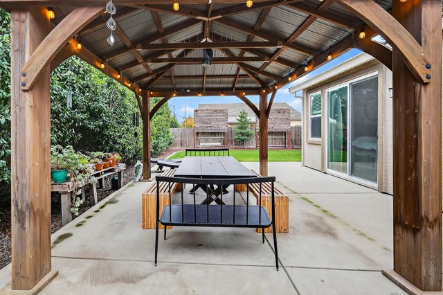 4708 Navaho Ct, Denair, CA 95316