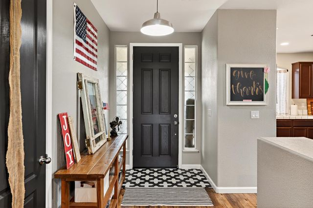 4708 Navaho Ct, Denair, CA 95316