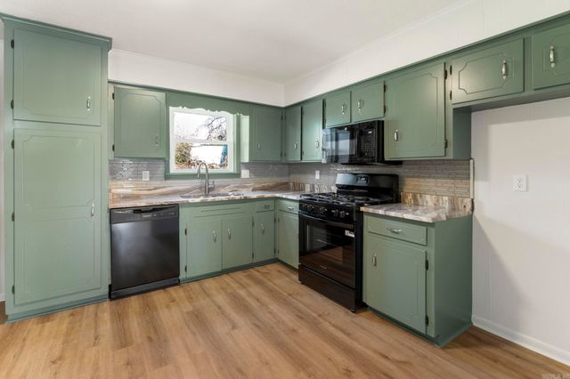 114 Overland Trail, Jacksonville, AR 72076