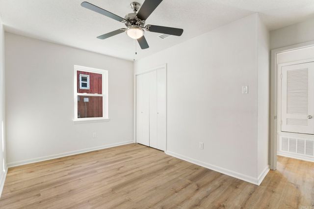 114 Overland Trail, Jacksonville, AR 72076